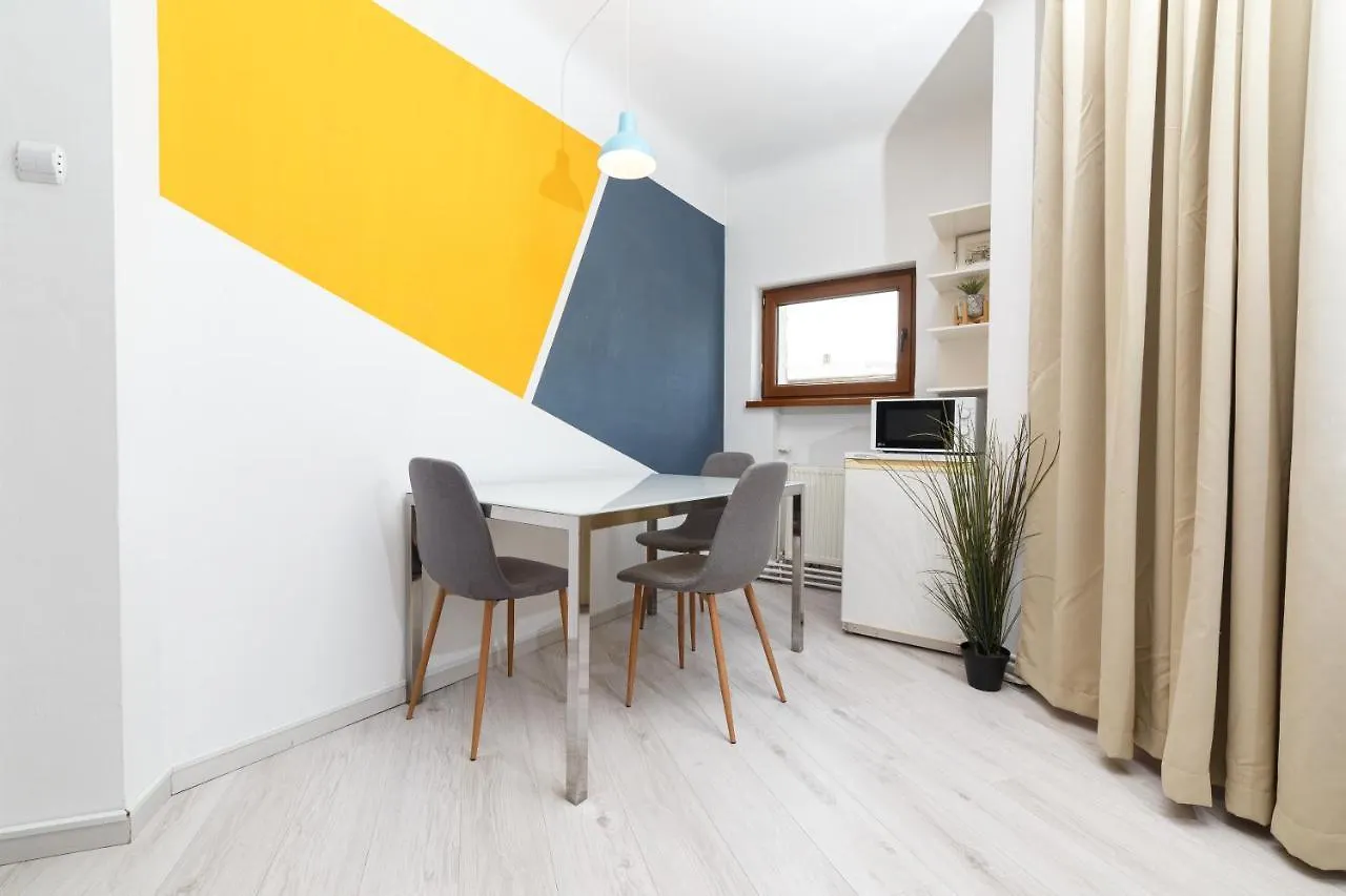Color Apartments Franceza St Βουκουρέστι